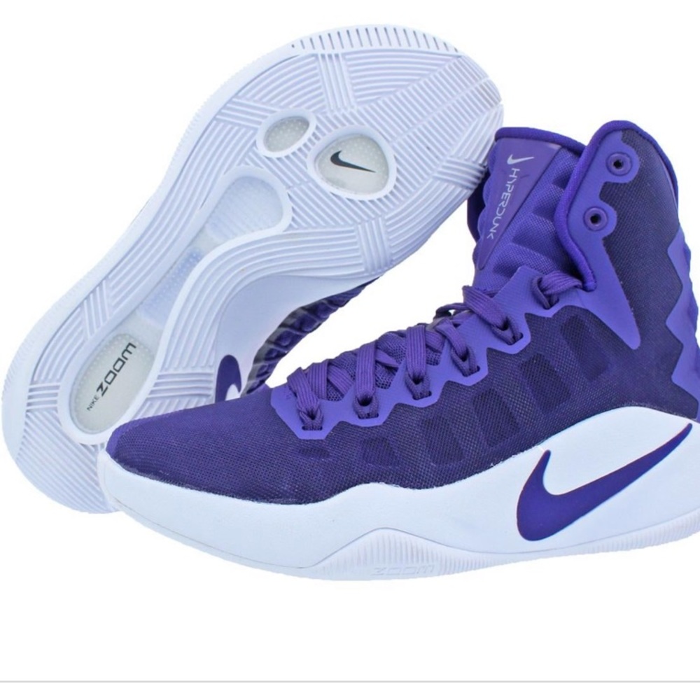 Nike Women’s Hyperdunk 2016 (Basketball Shoes)